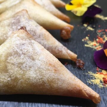 Foie gras and quince triangles